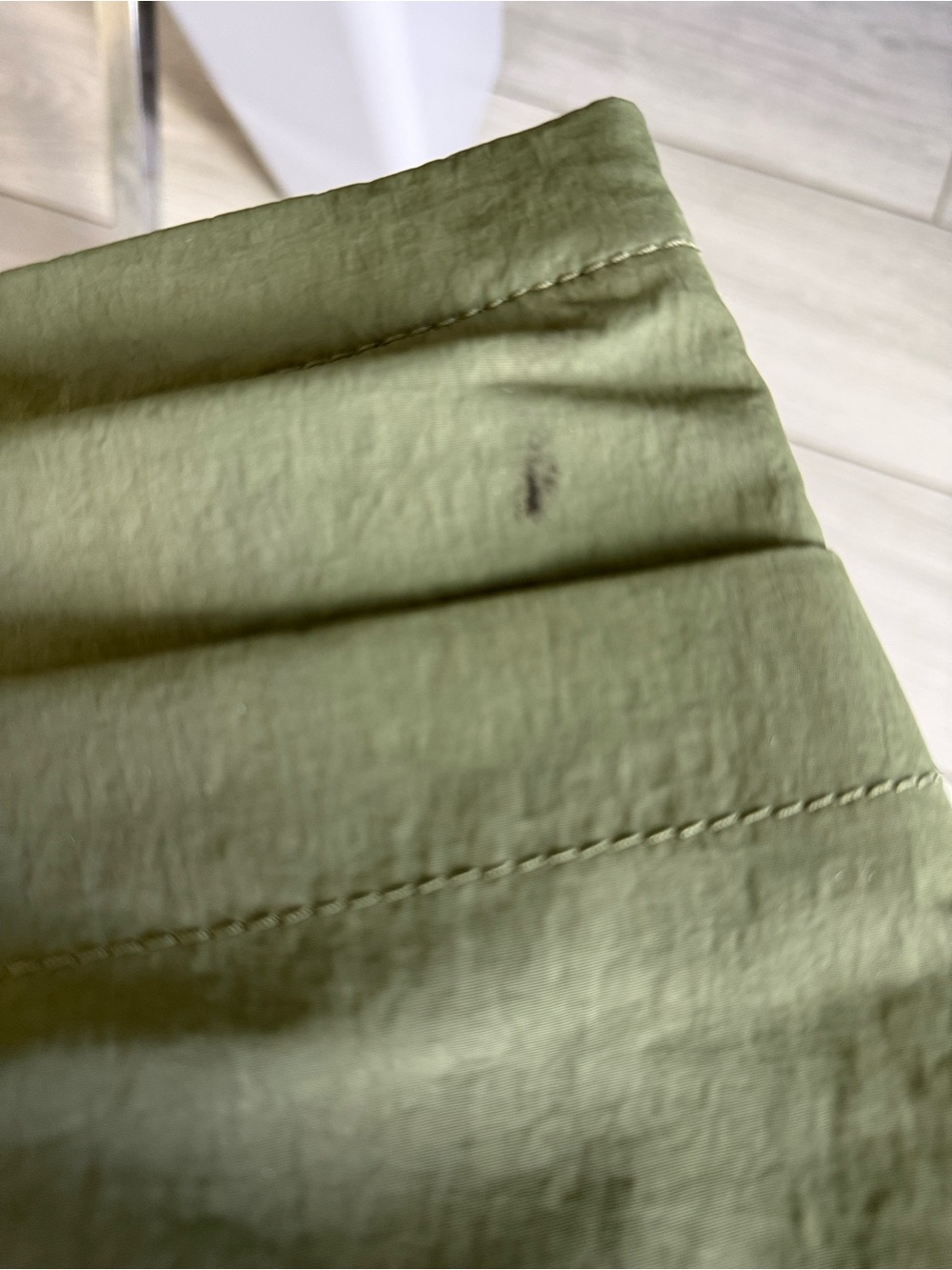 Lululemon On My Level Tote Large 15L - Green - Picture 7 of 7